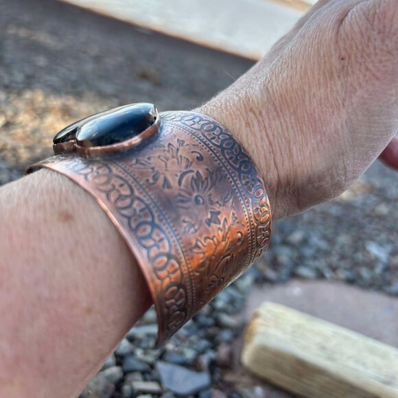 Copper and Peanut Obsidian Cuff Bracelet - Picture 5 of 5